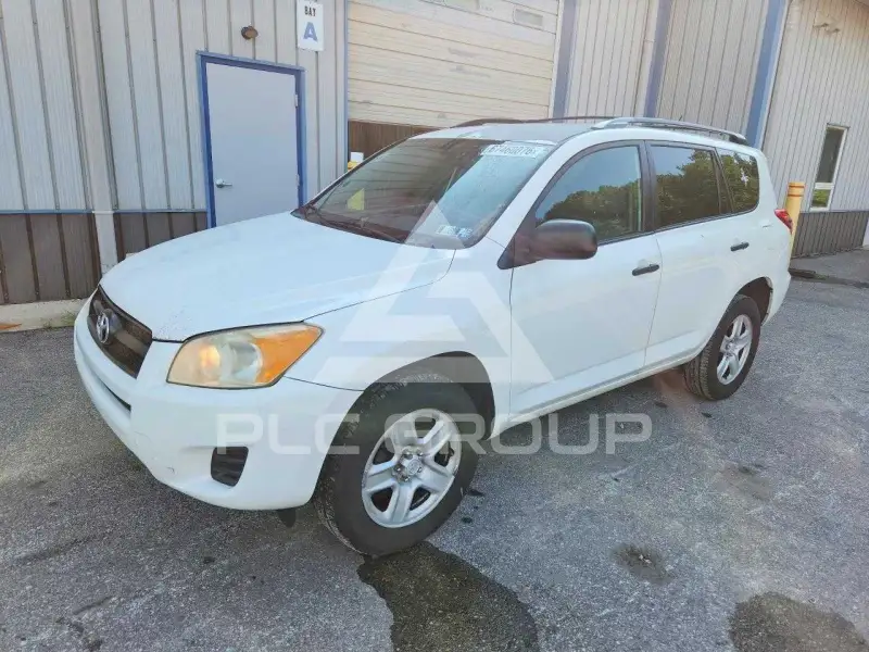 2010 Toyota RAV4 фото