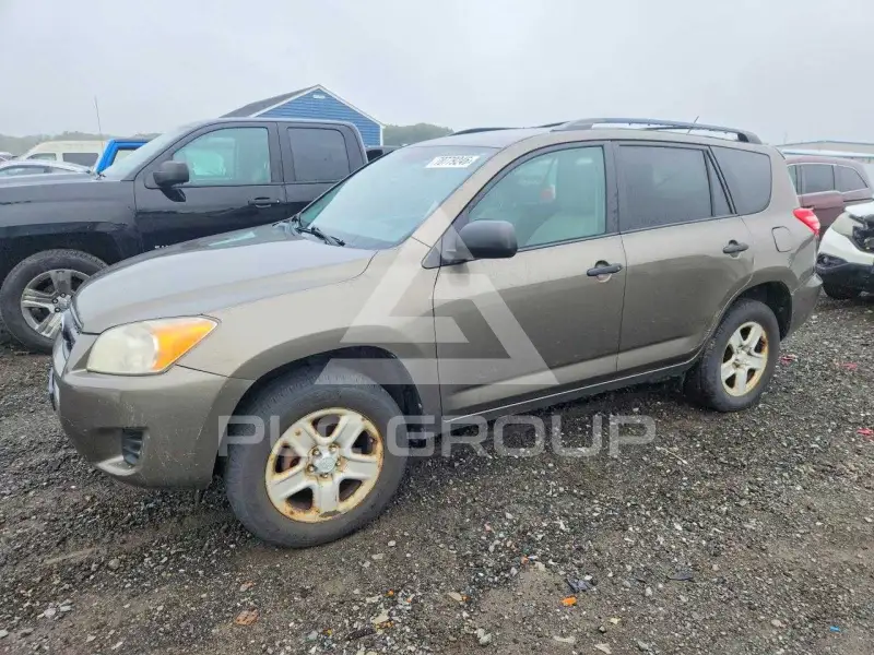 2010 Toyota RAV4 photo
