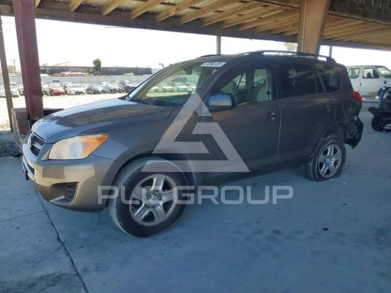 2010 Toyota RAV4 photo