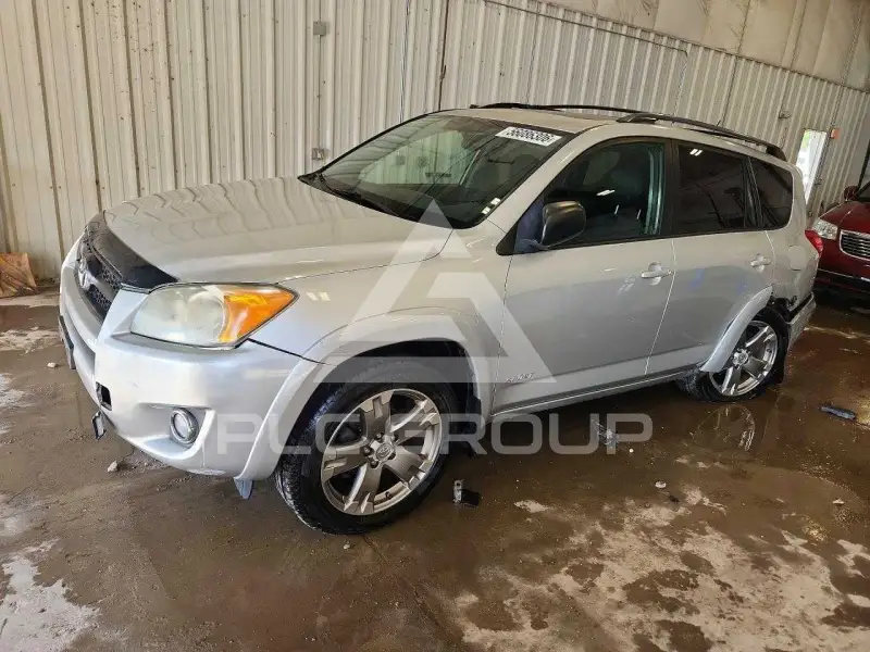 2010 Toyota RAV4 фото
