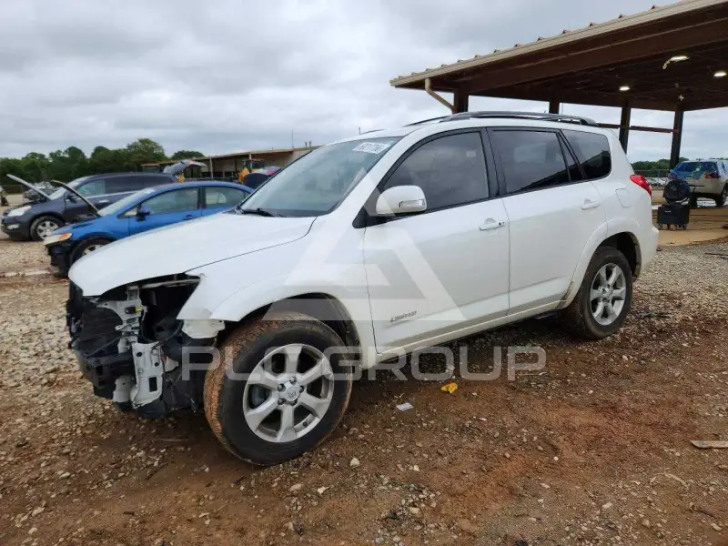 2010 Toyota RAV4 фото