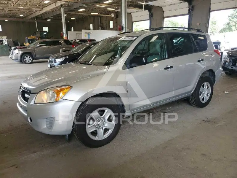 2010 Toyota RAV4 photo