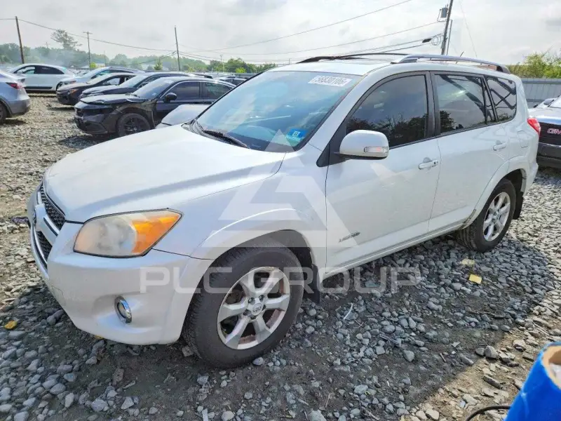 2010 Toyota RAV4 фото