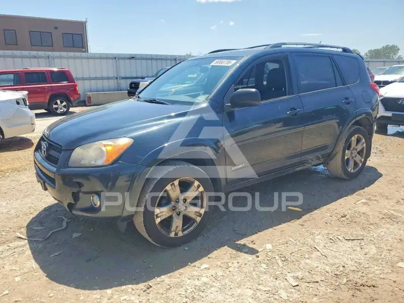 2010 Toyota RAV4 photo