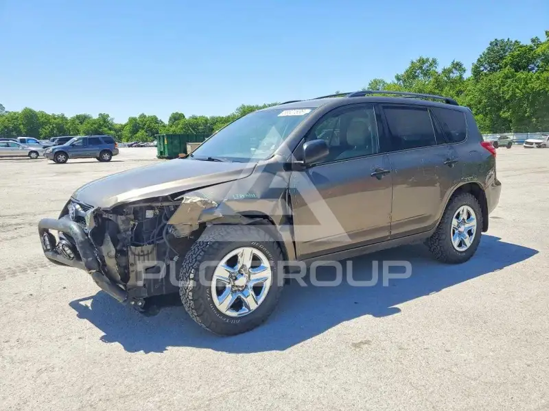 2010 Toyota RAV4 photo