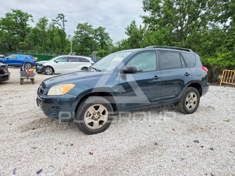 2010 Toyota RAV4 photo