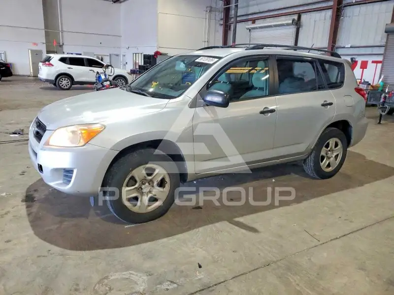 2010 Toyota RAV4 фото