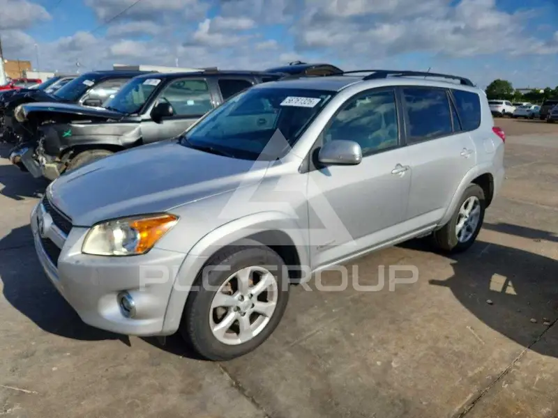 2010 Toyota RAV4 фото