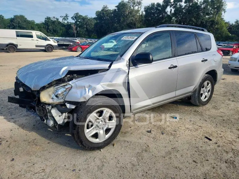 2010 Toyota RAV4 фото