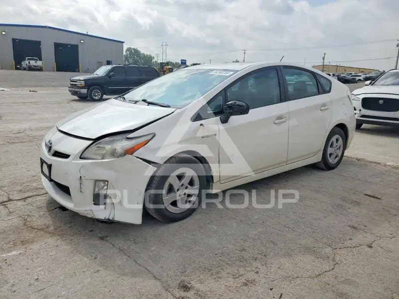 2010 Toyota PRIUS photo
