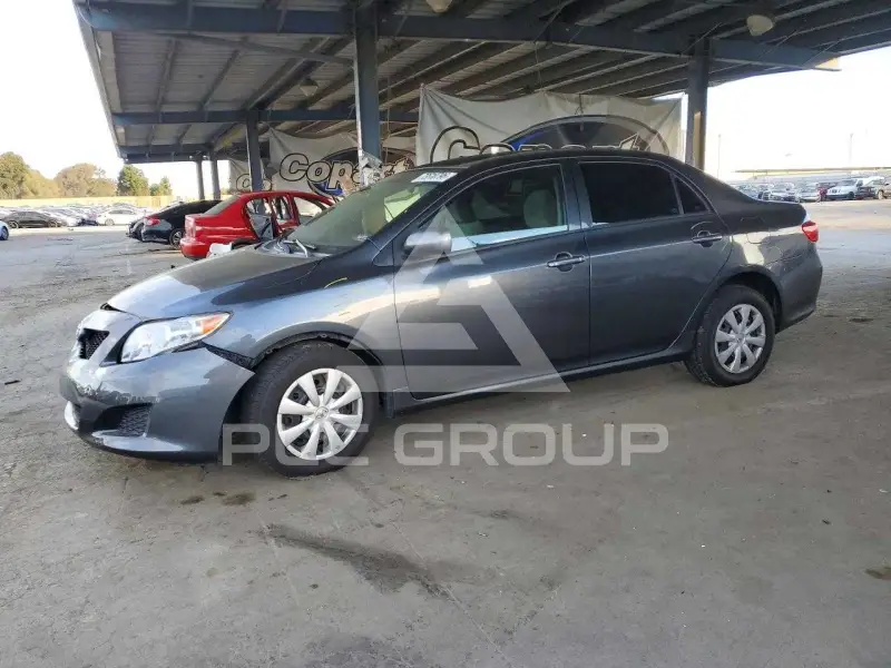 2010 Toyota COROLLA фото