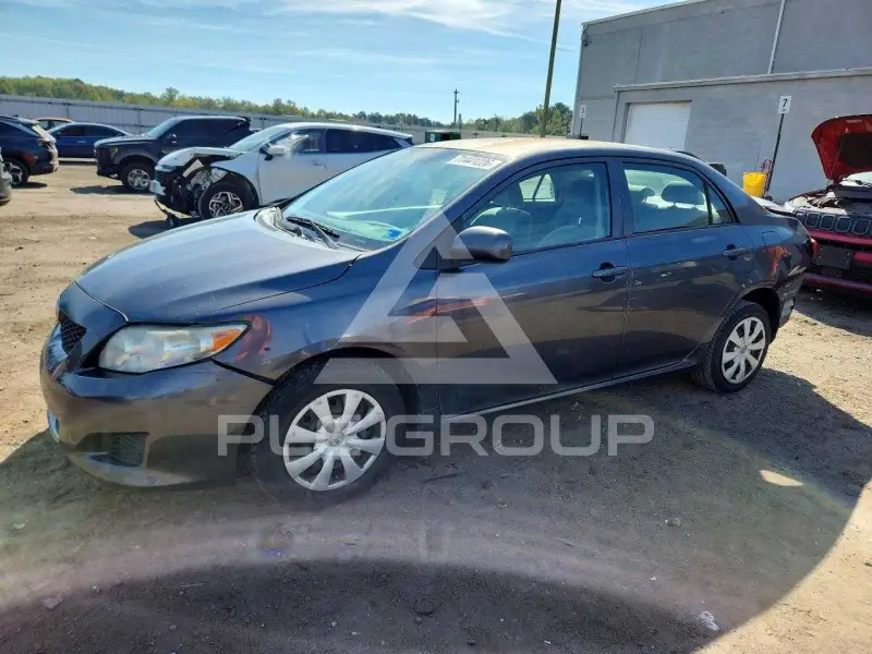 2010 Toyota COROLLA фото