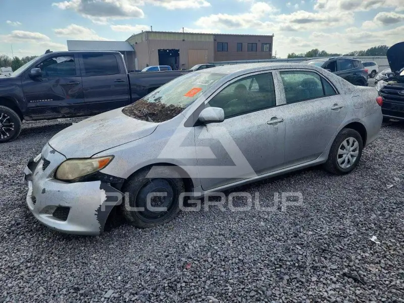 2010 Toyota COROLLA фото