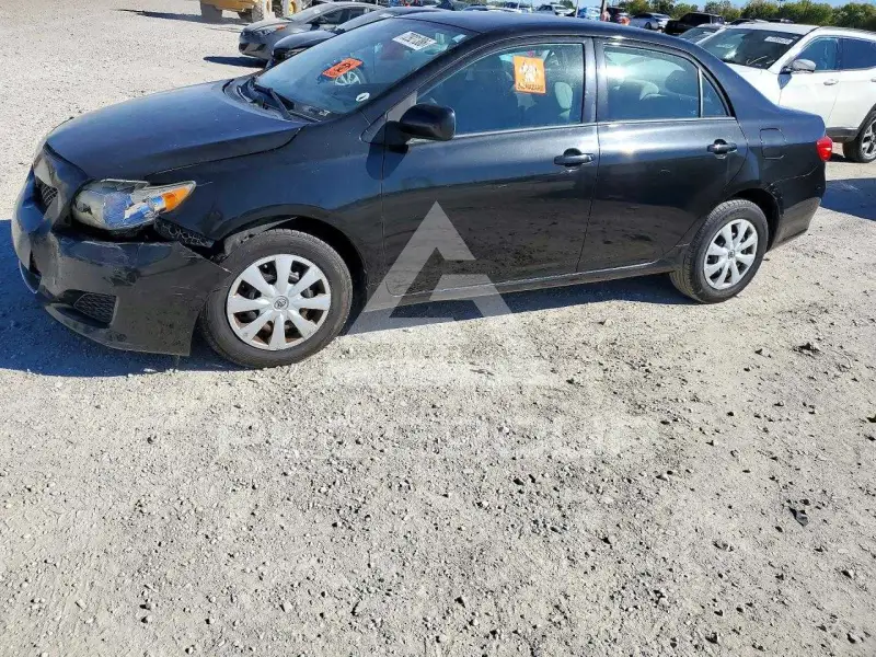 2010 Toyota COROLLA фото