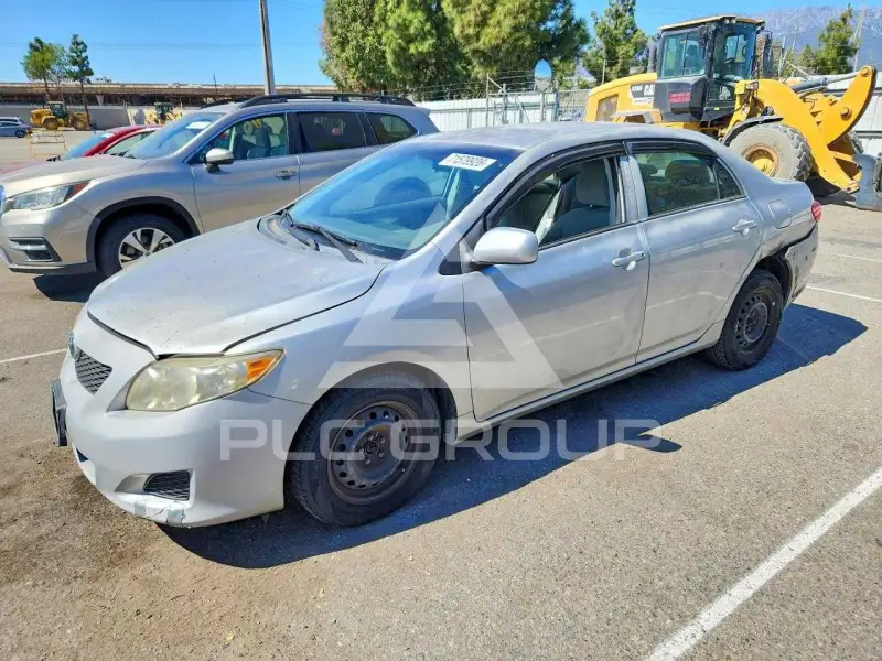 2010 Toyota COROLLA фото