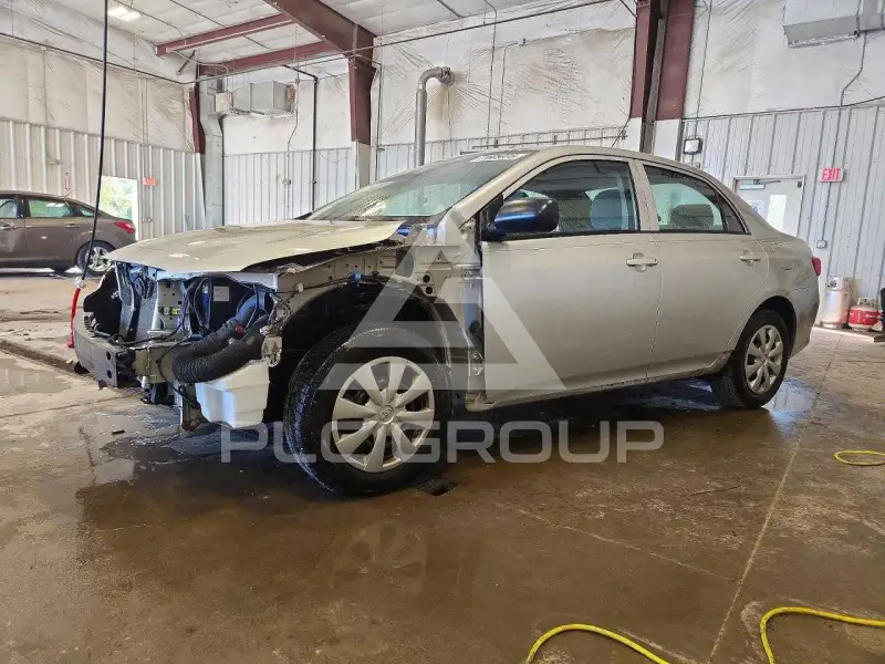 2010 Toyota COROLLA photo