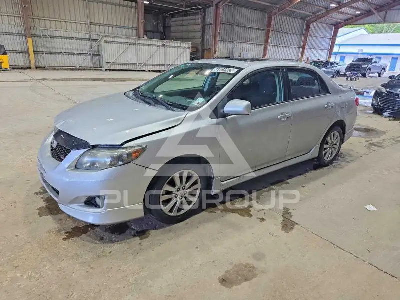 2010 Toyota COROLLA фото