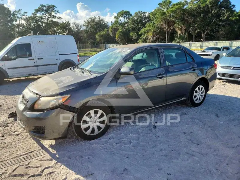2010 Toyota COROLLA фото