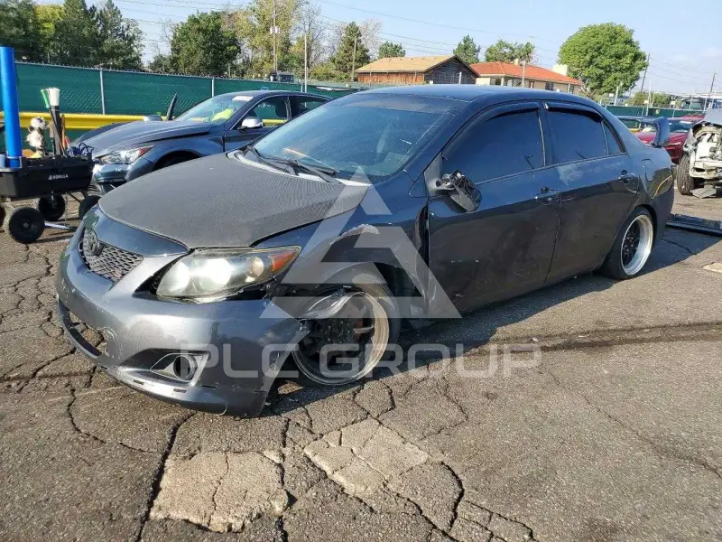 2010 Toyota COROLLA фото