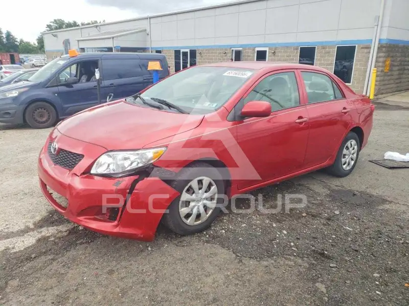 2010 Toyota COROLLA фото