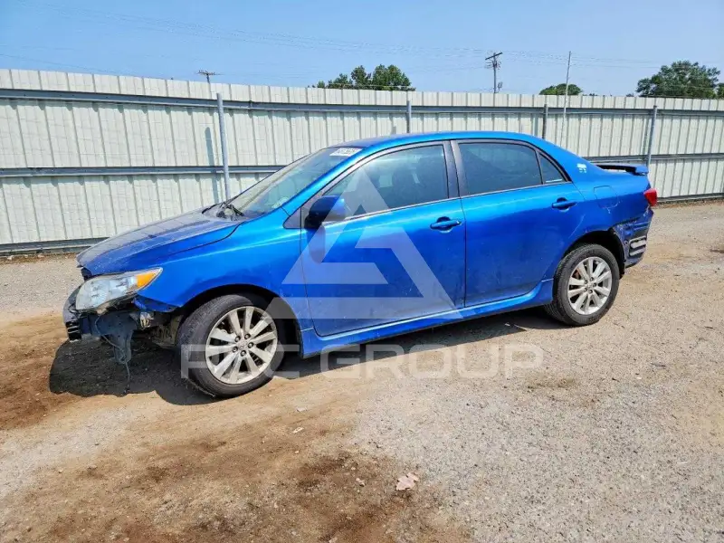 2010 Toyota COROLLA photo