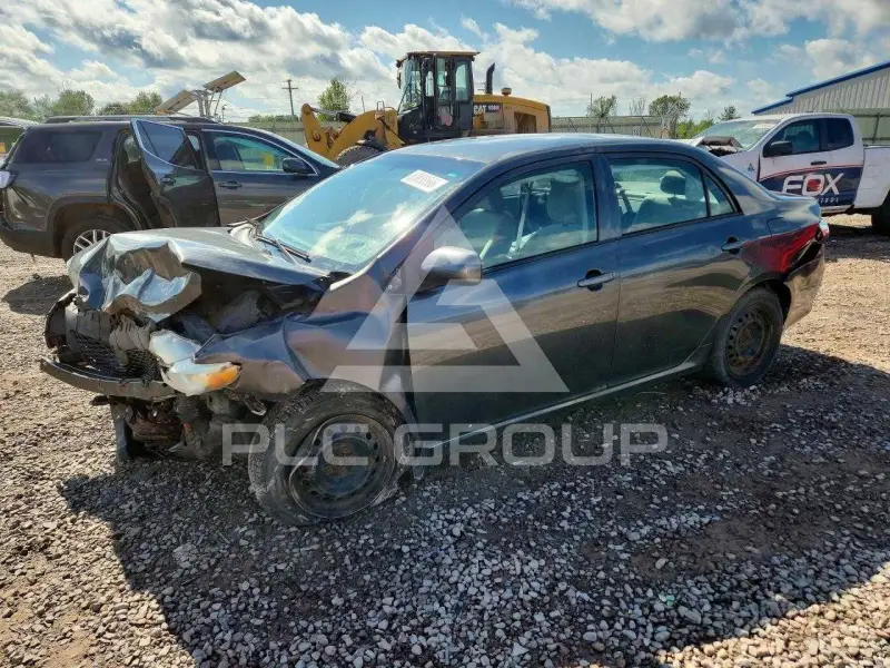 2010 Toyota COROLLA photo