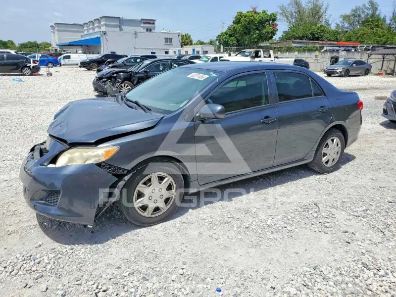 2010 Toyota COROLLA фото