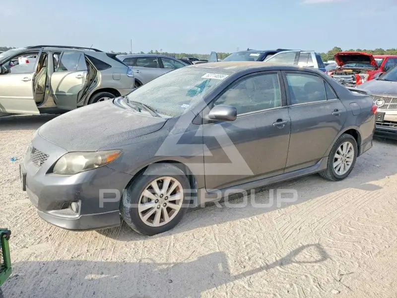 2010 Toyota COROLLA фото