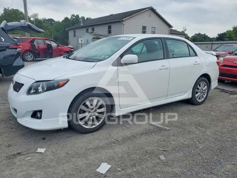 2010 Toyota COROLLA фото