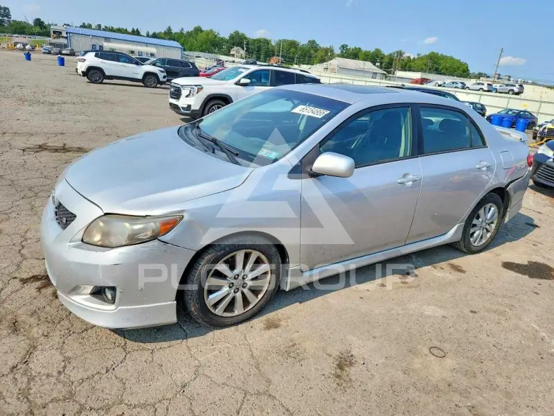 2010 Toyota COROLLA фото