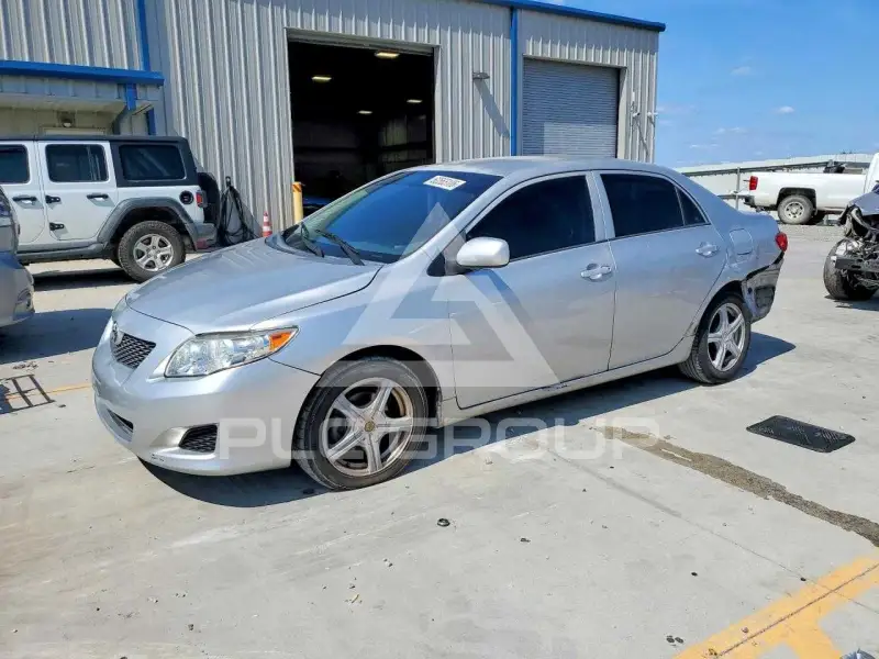2010 Toyota COROLLA photo
