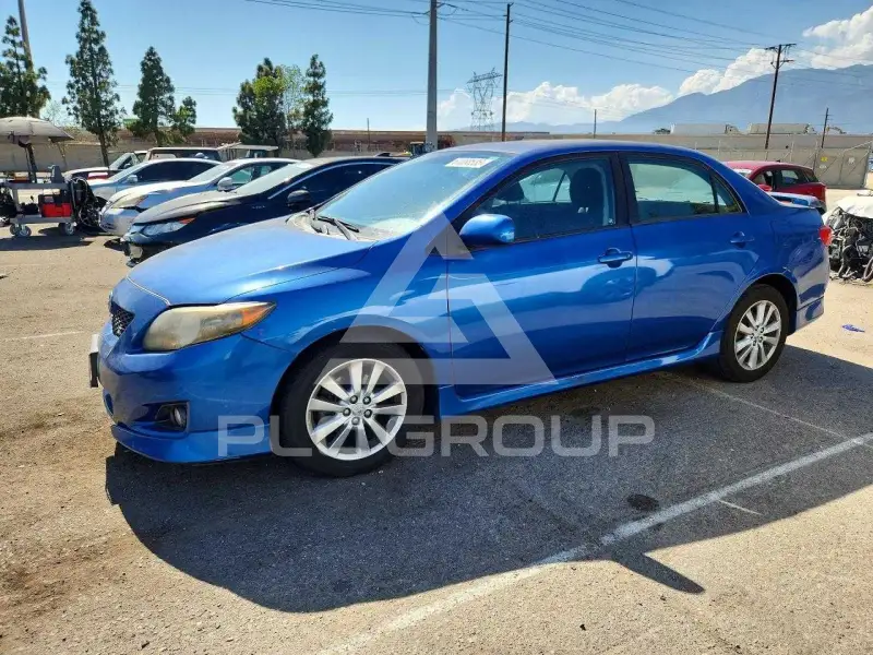 2010 Toyota COROLLA фото