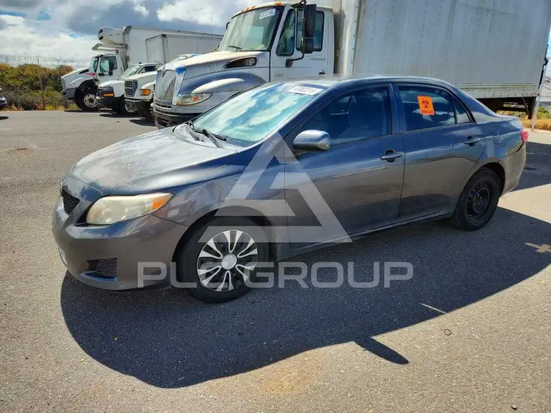 2010 Toyota COROLLA фото