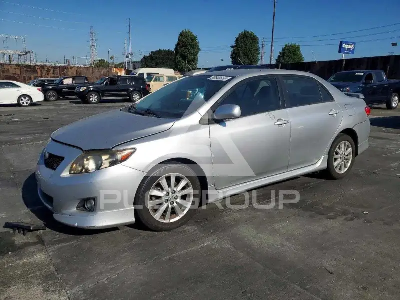 2010 Toyota COROLLA фото