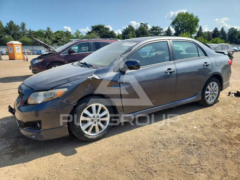 2010 Toyota COROLLA фото