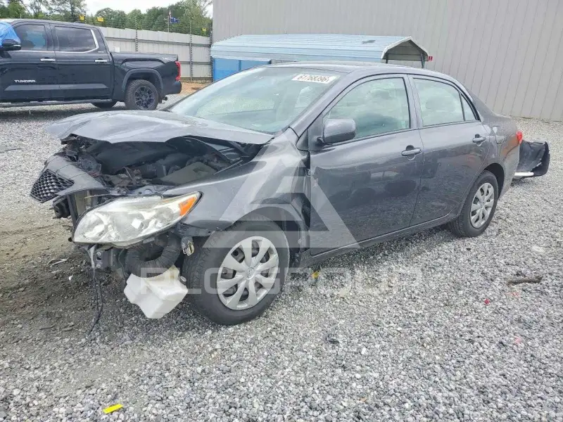 2010 Toyota COROLLA фото