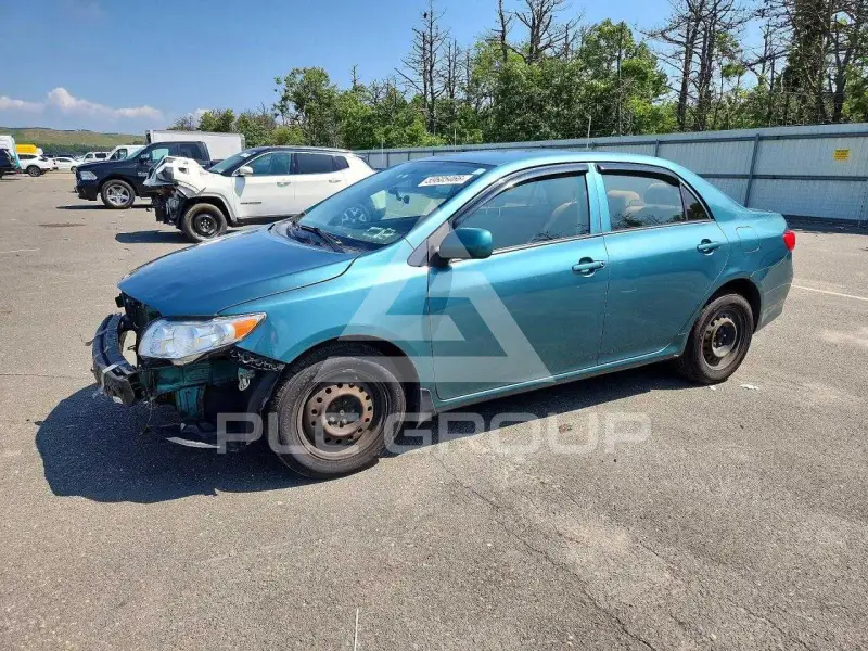 2010 Toyota COROLLA фото