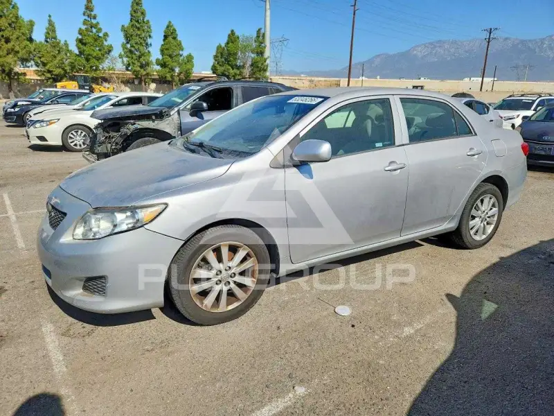 2010 Toyota COROLLA фото