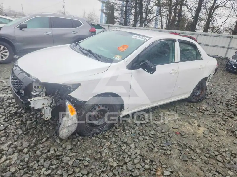 2010 Toyota COROLLA фото