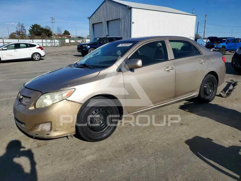 2010 Toyota COROLLA фото