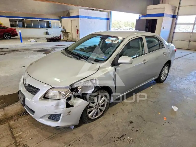 2010 Toyota COROLLA фото