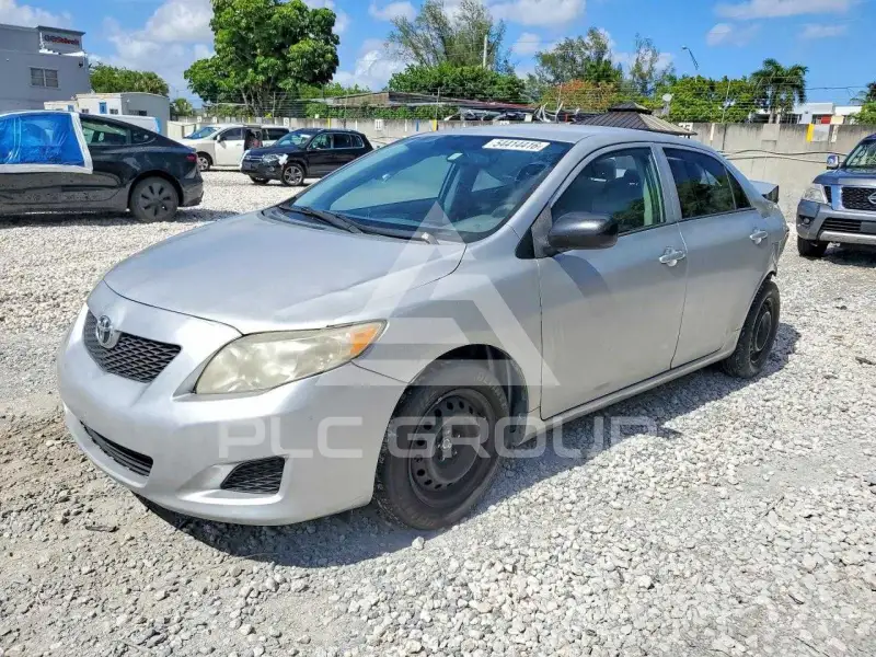 2010 Toyota COROLLA фото