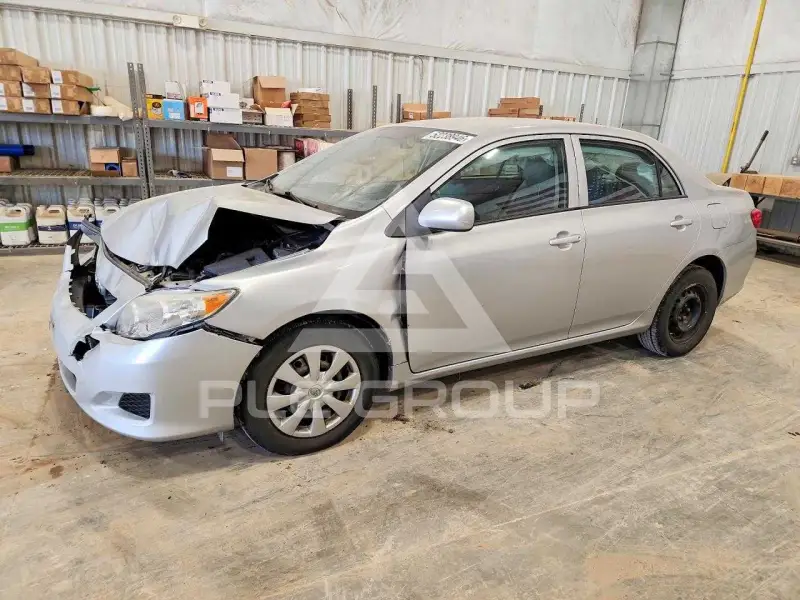 2010 Toyota COROLLA фото