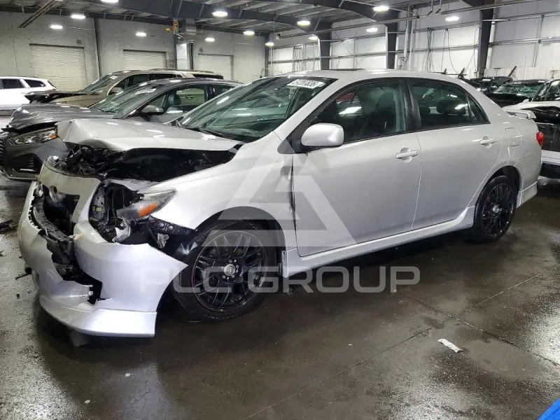 2010 Toyota COROLLA фото