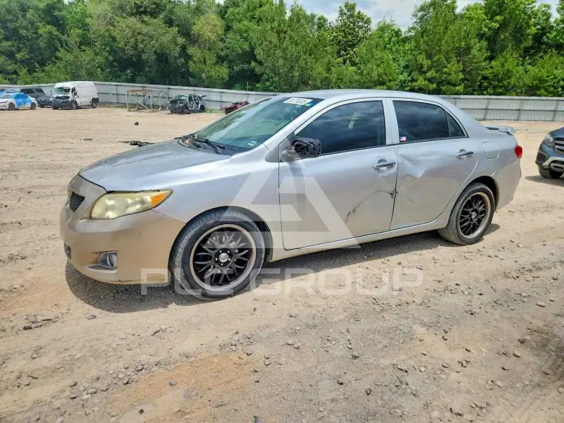 2010 Toyota COROLLA фото