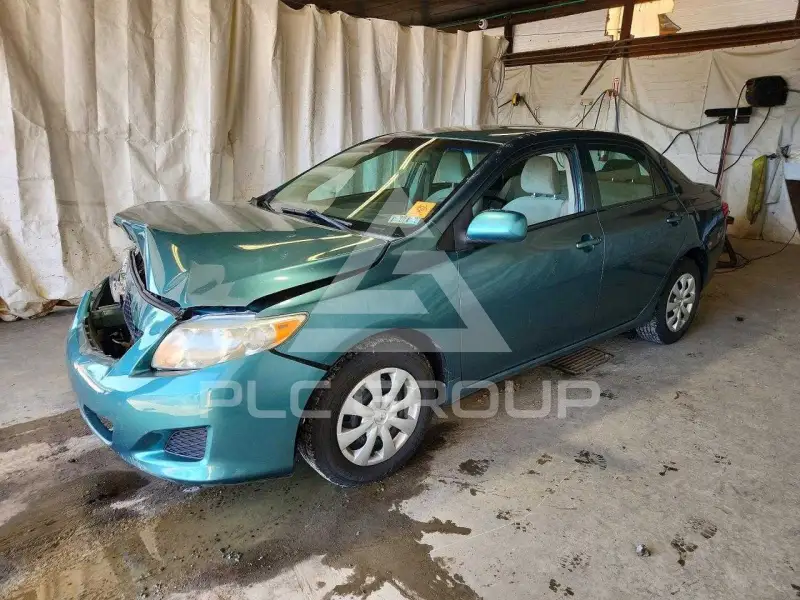 2010 Toyota COROLLA фото