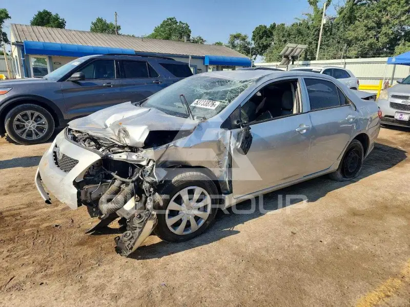 2010 Toyota COROLLA photo