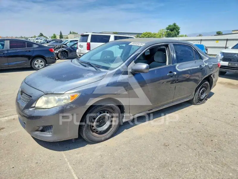 2010 Toyota COROLLA фото