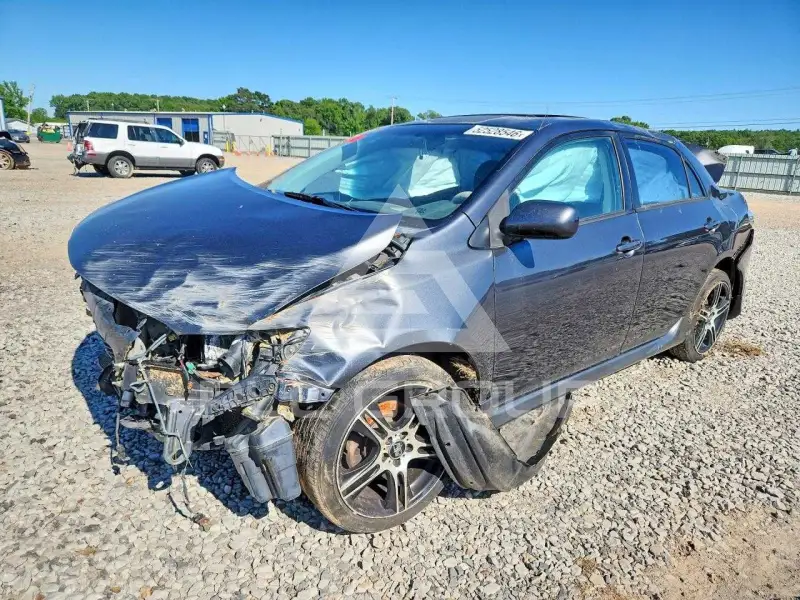 2010 Toyota COROLLA фото