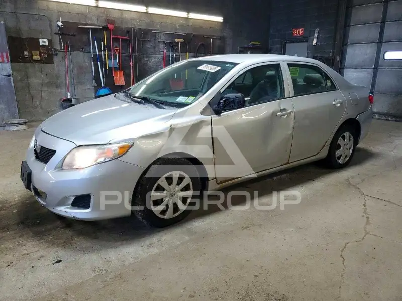2010 Toyota COROLLA фото
